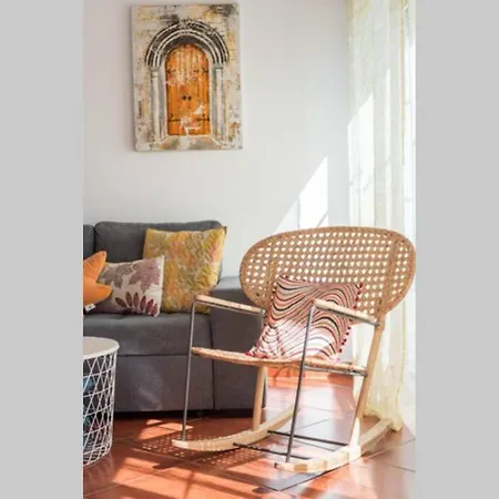 Sunny Escapes By Ocvillas Apartman *